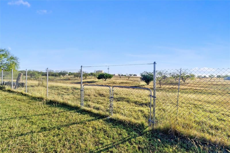 260 Fm 3118, Clifton TX 76634 - Photo 14