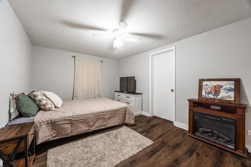 308 N Bois D Arc Street, Savoy TX 75479 - Photo 7