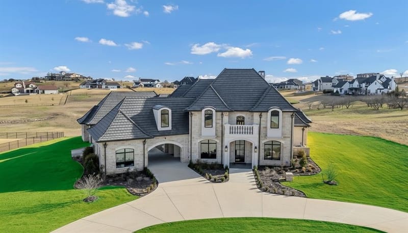 231 Nueces Trail, Aledo TX 76008