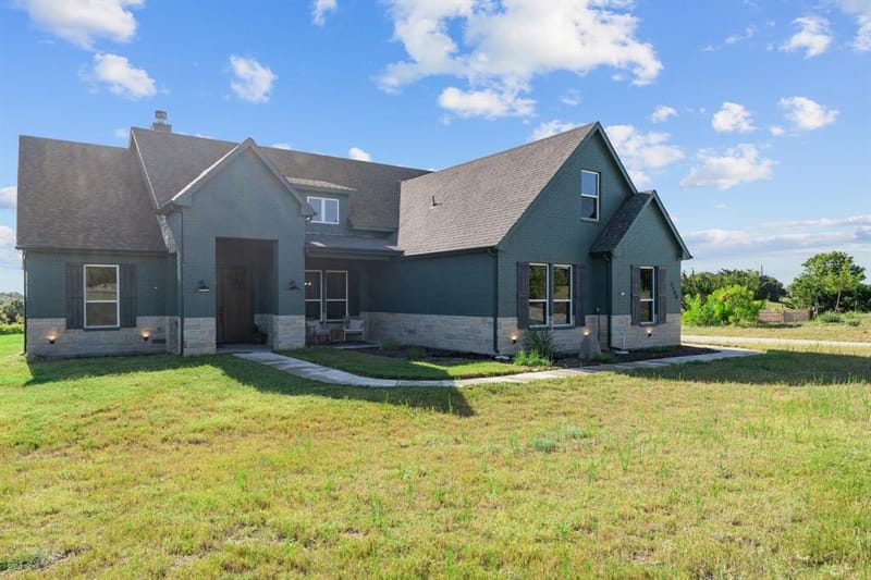 2100 Shady Grove Road, Weatherford TX 76088 - Photo 2