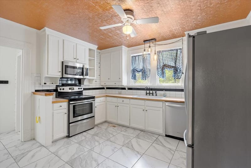 330 E Mcneill Street, Stephenville TX 76401 - Photo 8