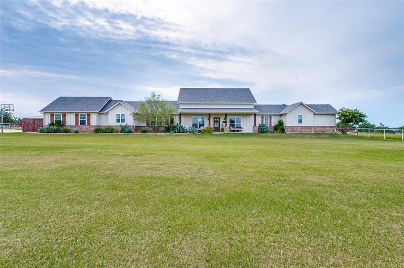 6200 Mcnatt Road, Aubrey TX 76227