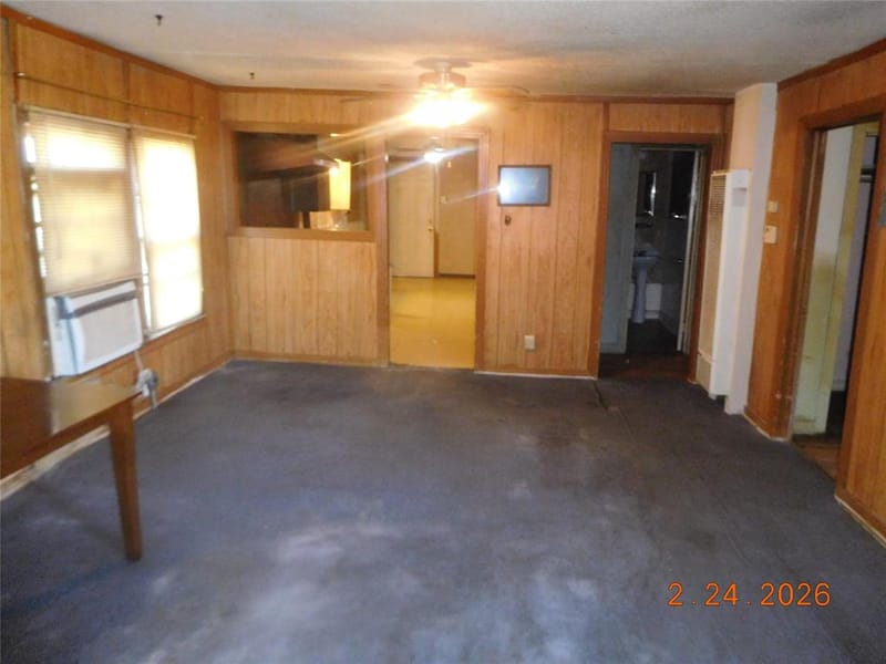 655 Crawford Street, Fort Worth TX 76104 - Photo 12