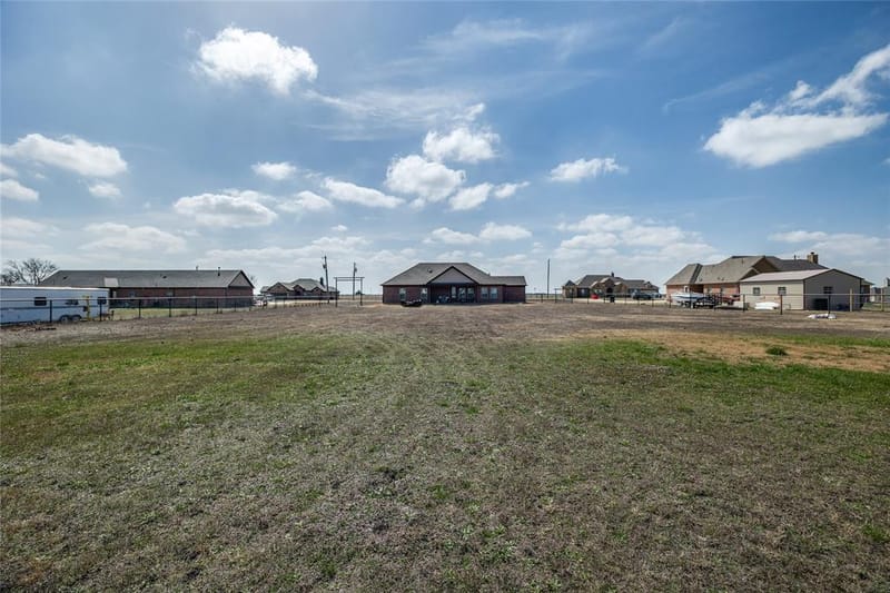 250 Alondrita Street, Celeste TX 75423 - Photo 23