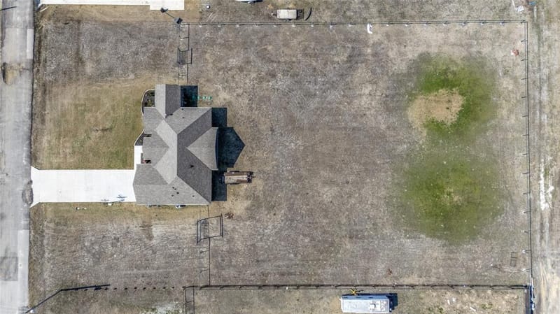 250 Alondrita Street, Celeste TX 75423 - Photo 26