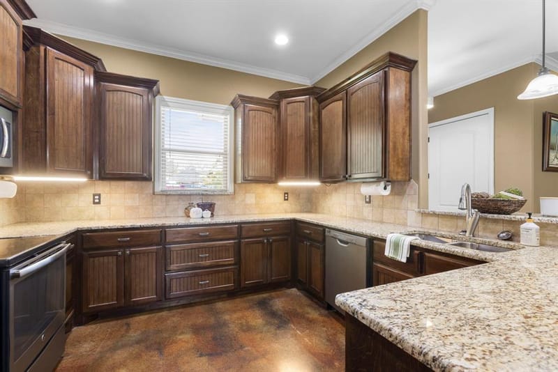 139 Saddlewood, Waco TX 76705 - Photo 12