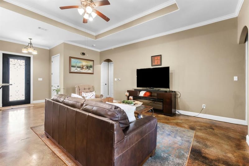 139 Saddlewood, Waco TX 76705 - Photo 9