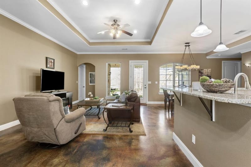 139 Saddlewood, Waco TX 76705 - Photo 8