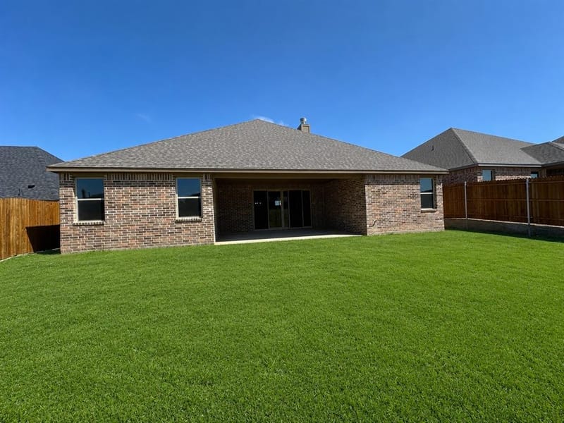 2005 Belle Lagos Lane, Cleburne TX 76033 - Photo 2