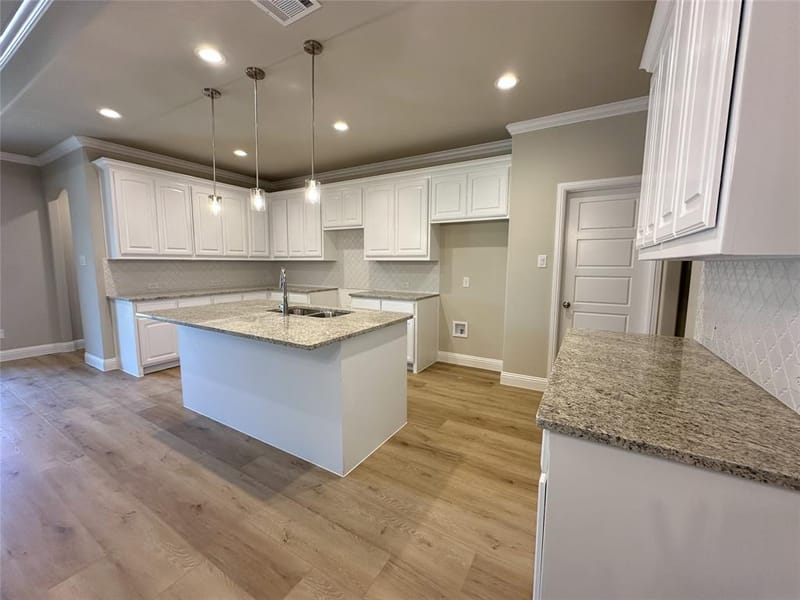 2005 Belle Lagos Lane, Cleburne TX 76033 - Photo 6