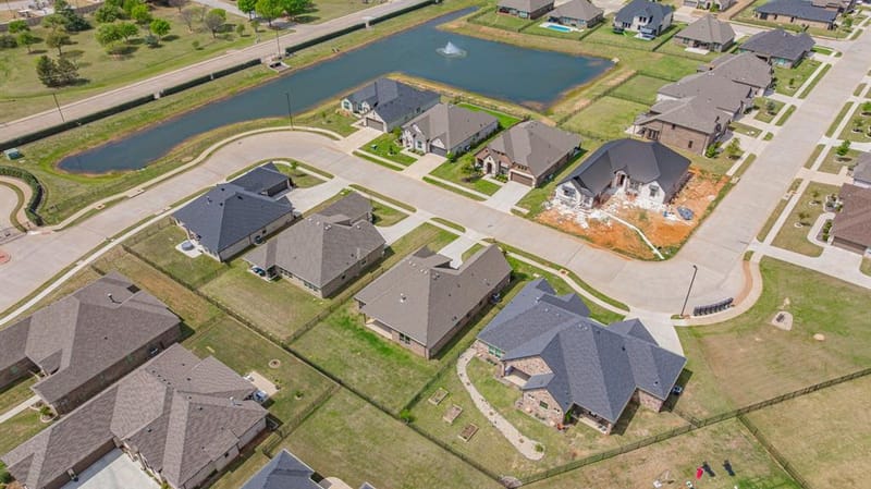 1038 Mickelson Drive, Granbury TX 76048 - Photo 36