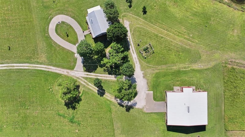 8617 Farm to Market 175, Jacksboro TX 76458 - Photo 18