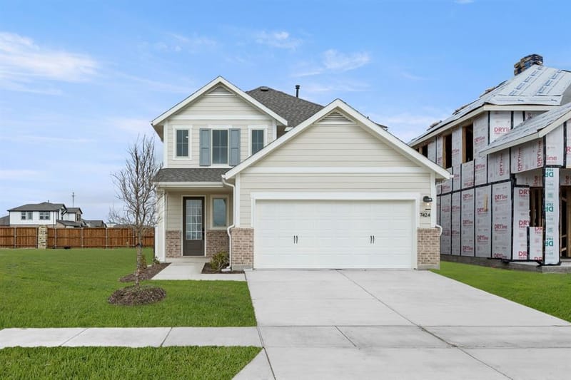 7424 Autumn Hill Drive, Denton TX 76249
