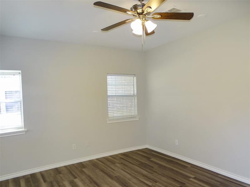 909 Hickory Knob Circle, Cedar Hill TX 75104 - Photo 6