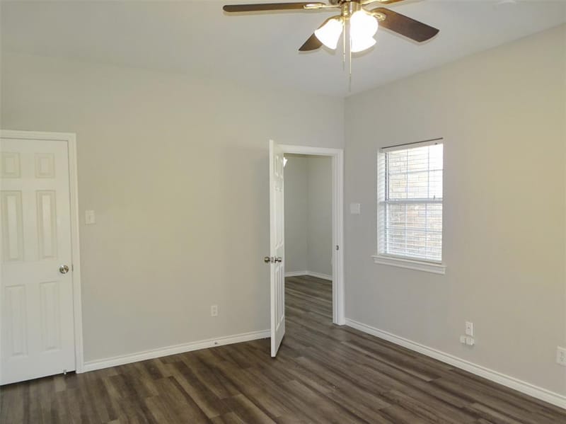 909 Hickory Knob Circle, Cedar Hill TX 75104 - Photo 7