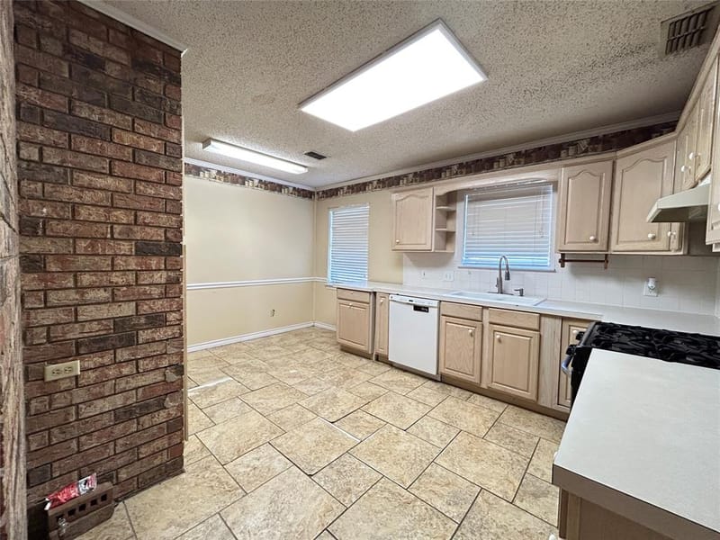 801 Pampa Street, Sulphur Springs TX 75482 - Photo 6