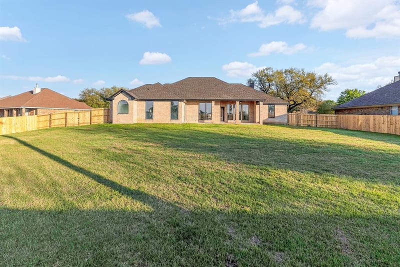 136 Spring Meadow Lane, Belton TX 76513 - Photo 32