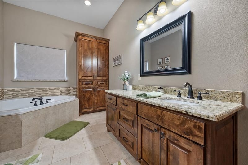 606 Sunset Point, Kerens TX 75144 - Photo 18