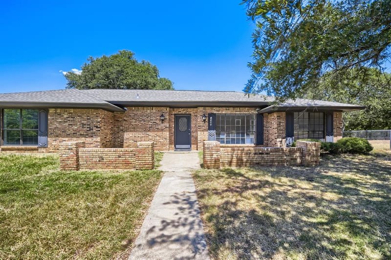 2185 Jana Lane, Burleson TX 76028
