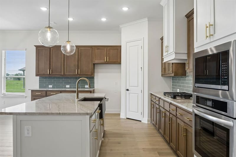 5009 Valley View Drive, Joshua TX 76058 - Photo 9