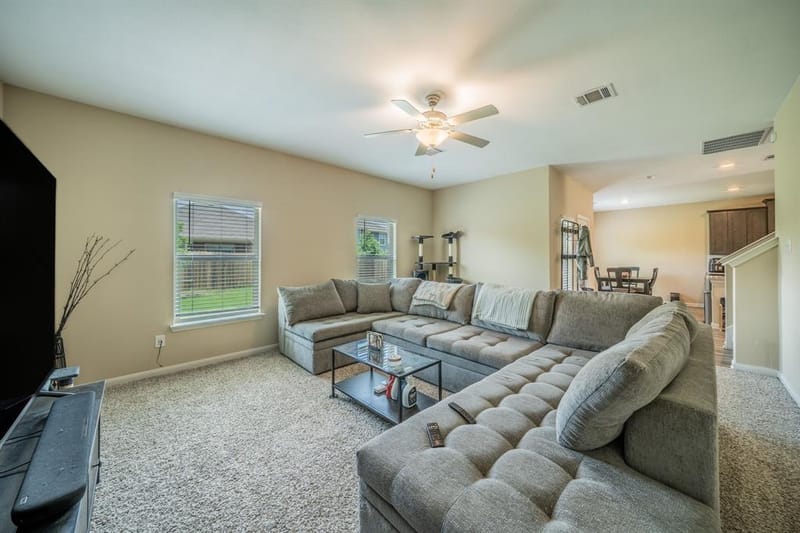 360 Ridgeland Oaks Drive, Fort Worth TX 76120 - Photo 3