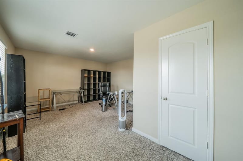 360 Ridgeland Oaks Drive, Fort Worth TX 76120 - Photo 15