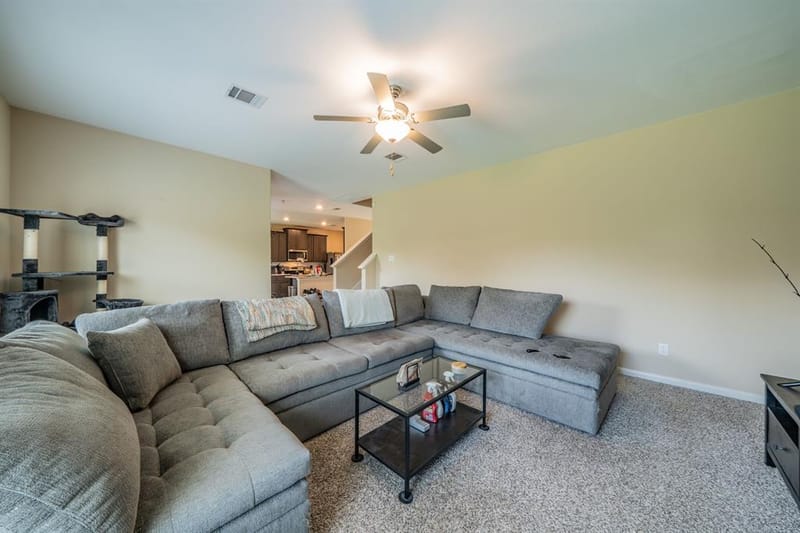 360 Ridgeland Oaks Drive, Fort Worth TX 76120 - Photo 4