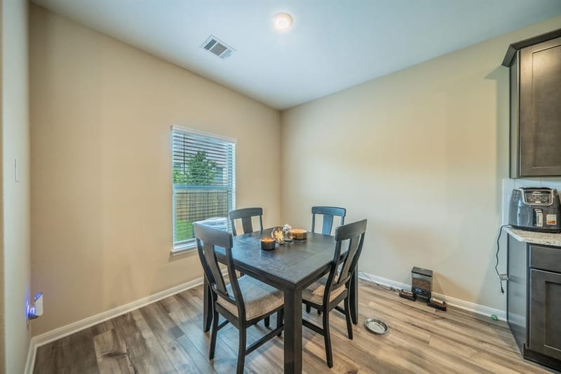 360 Ridgeland Oaks Drive, Fort Worth TX 76120 - Photo 8