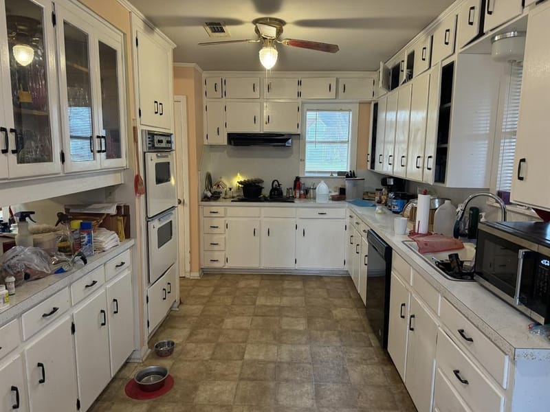 205 W Dickson Street, Milford TX 76670 - Photo 3