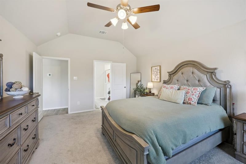212 Magnolia Drive, Azle TX 76020 - Photo 16