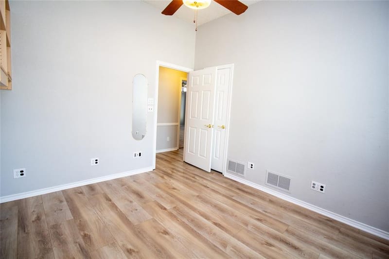 2410 Radcliffe Drive, Rowlett TX 75088 - Photo 8