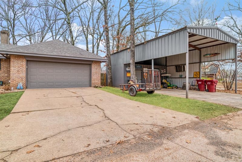 4145 Sleepy Hollow, Reno TX 75462 - Photo 20