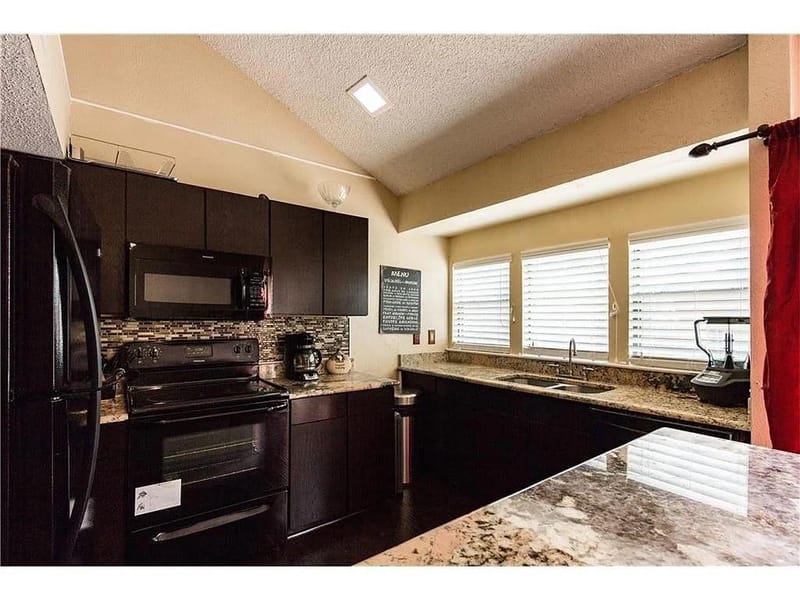519 Ranch Trail # 134, Irving TX 75063 - Photo 13