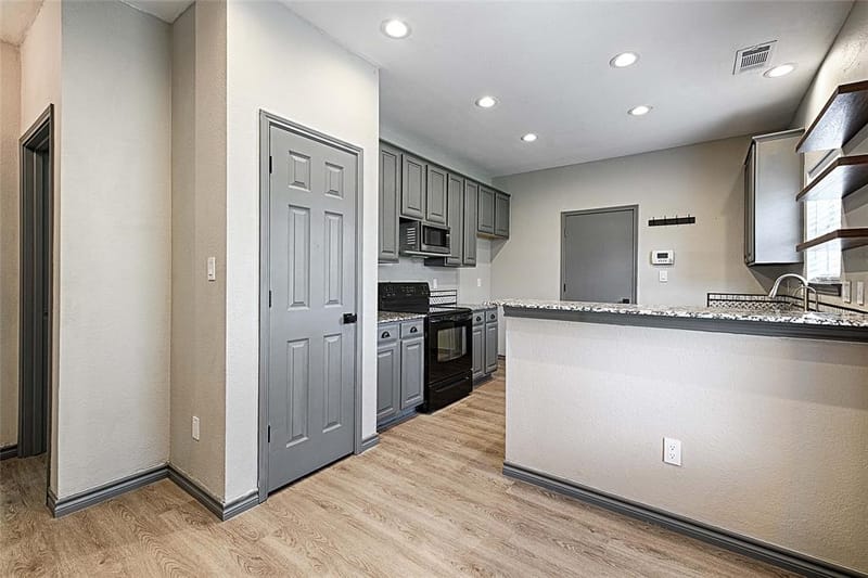 4805 Hunters Ridge Drive, Sachse TX 75048 - Photo 10