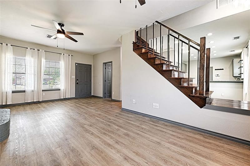4805 Hunters Ridge Drive, Sachse TX 75048 - Photo 4