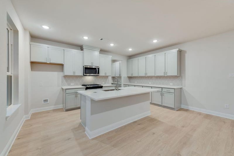 517 Marcus Lane, Crowley TX 76036 - Photo 8