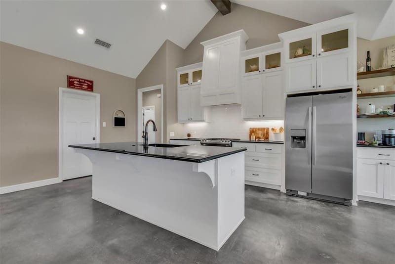 2415 Bucksnort Road, Van Alstyne TX 75495 - Photo 13