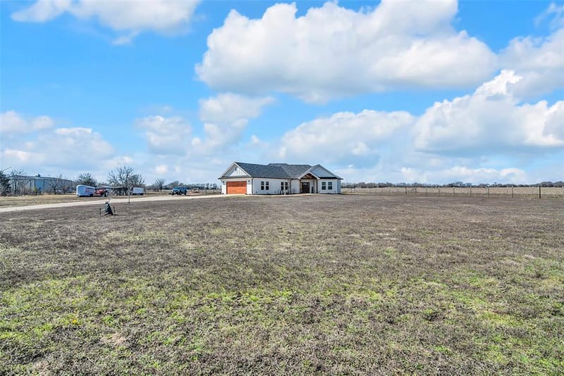 2415 Bucksnort Road, Van Alstyne TX 75495 - Photo 34
