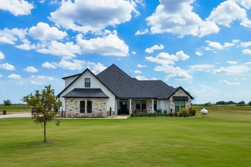 4319 County Road 2617, Caddo Mills TX 75135 - Photo 2