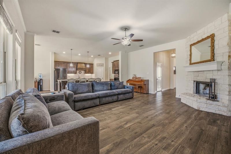 1062 Rio Grande Way, Weatherford TX 76087 - Photo 14