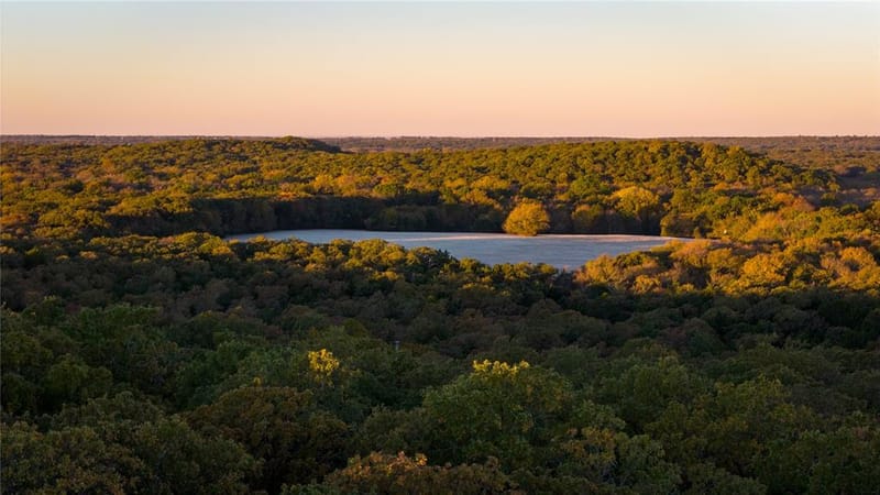 1210 County Road 232, Collinsville TX 76233 - Photo 9