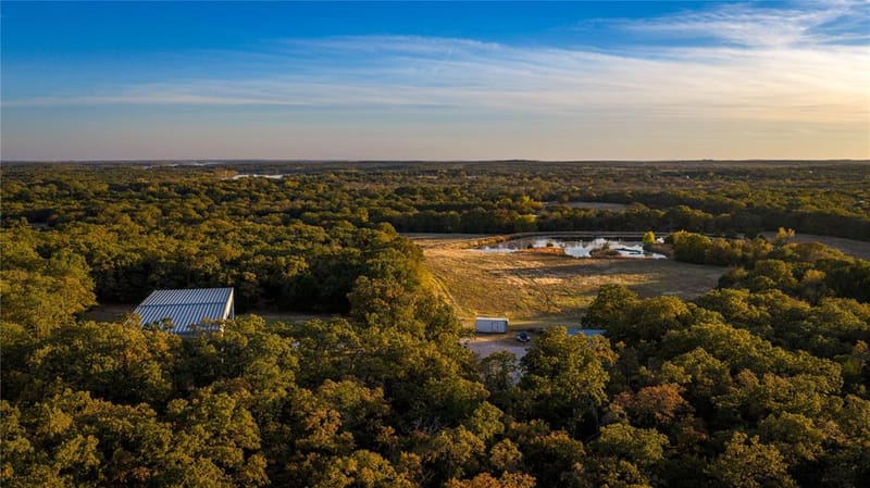 1210 County Road 232, Collinsville TX 76233 - Photo 30