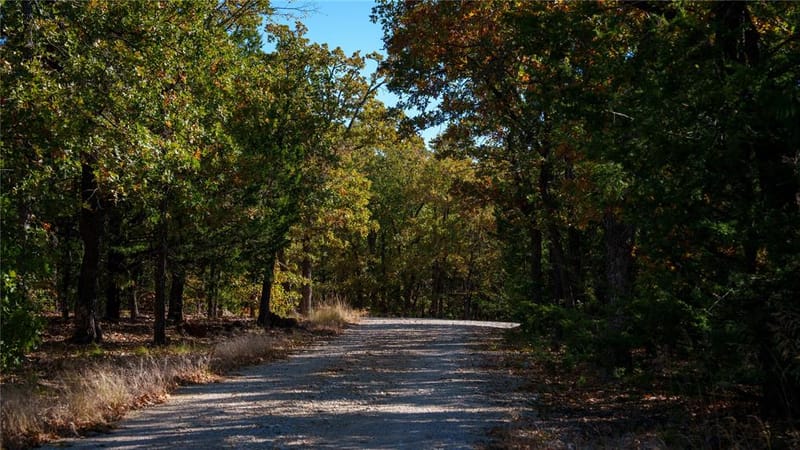 1210 County Road 232, Collinsville TX 76233 - Photo 11