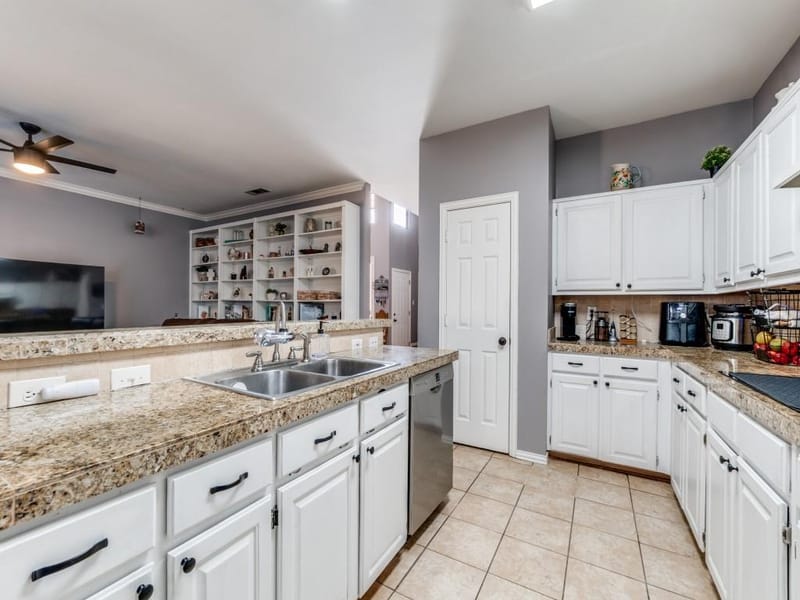 8417 Towneship Lane, Dallas TX 75243 - Photo 14