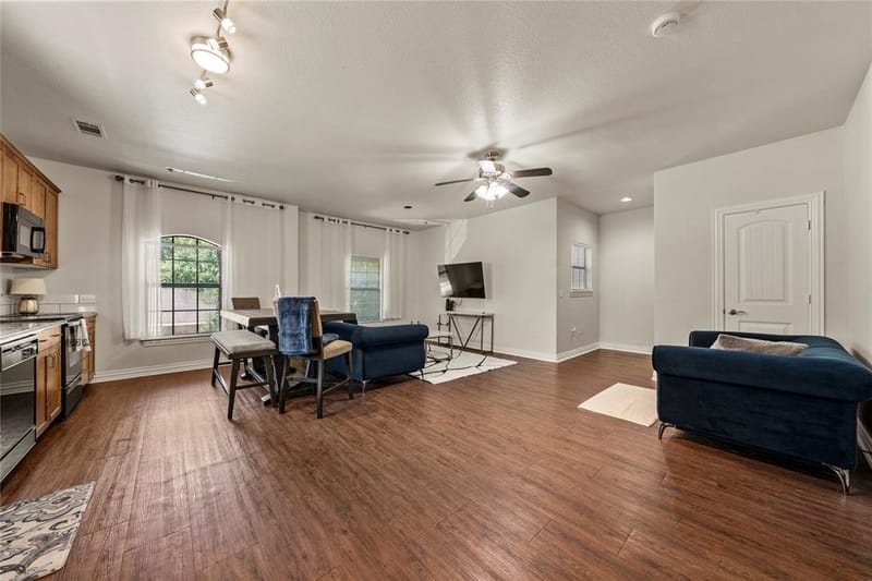 2410 S 2nd Street # 630, Waco TX 76706 - Photo 2