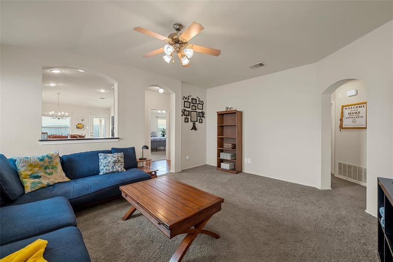 10204 Marigold Road, Waco TX 76708 - Photo 4