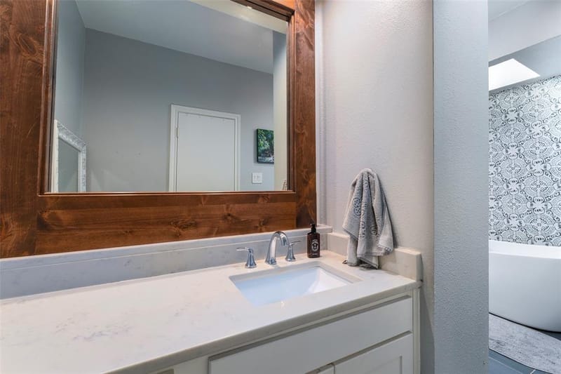 1509 Riverview Drive, Arlington TX 76012 - Photo 21
