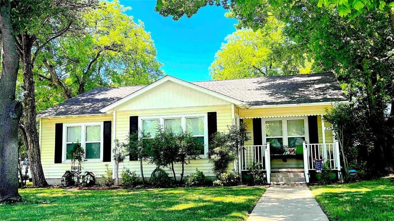 2511 Greenway Drive, Brownwood TX 76801