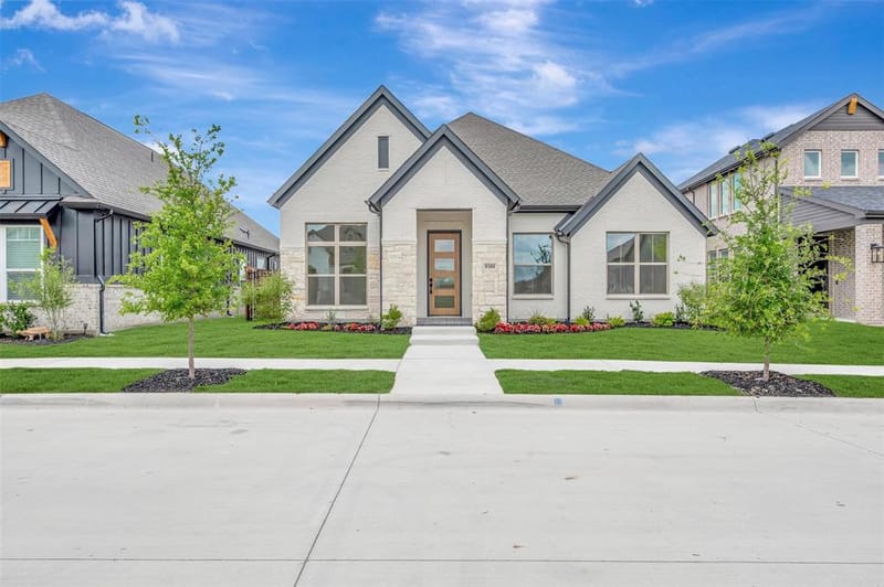 9308 Persimmon Lane, Mesquite TX 75126