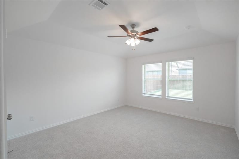 5305 Overbrook Drive, Denton TX 76207 - Photo 9